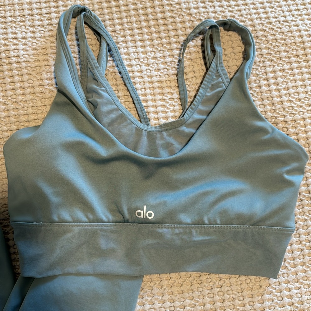 Alo yoga cosmic grey airlift double trouble bra ONLY